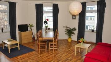 Apartment | Living room | TV