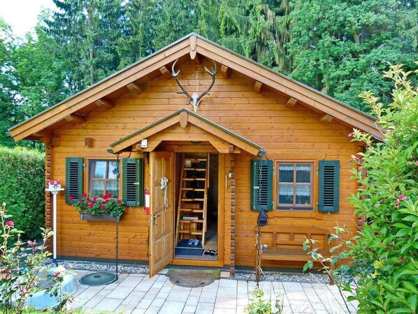 House (Blockhaus - Laura) | Exterior