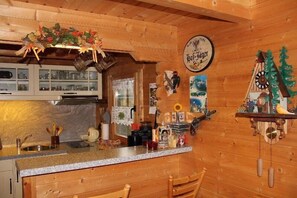 House (Blockhaus - Laura) | Private kitchen | Fridge