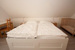 Apartment | 2 bedrooms, cots/infant beds - Reihenendhaus in Carolinensiel für 4 Personen 50052 (Wittmund)