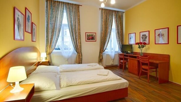 Apartment | 1 bedroom, cots/infant beds, free WiFi - Das Zentral Gelegene Appartement für 2 Personen (Prague)
