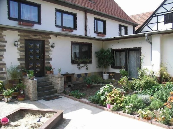 Apartment | Unterkunftsgelände