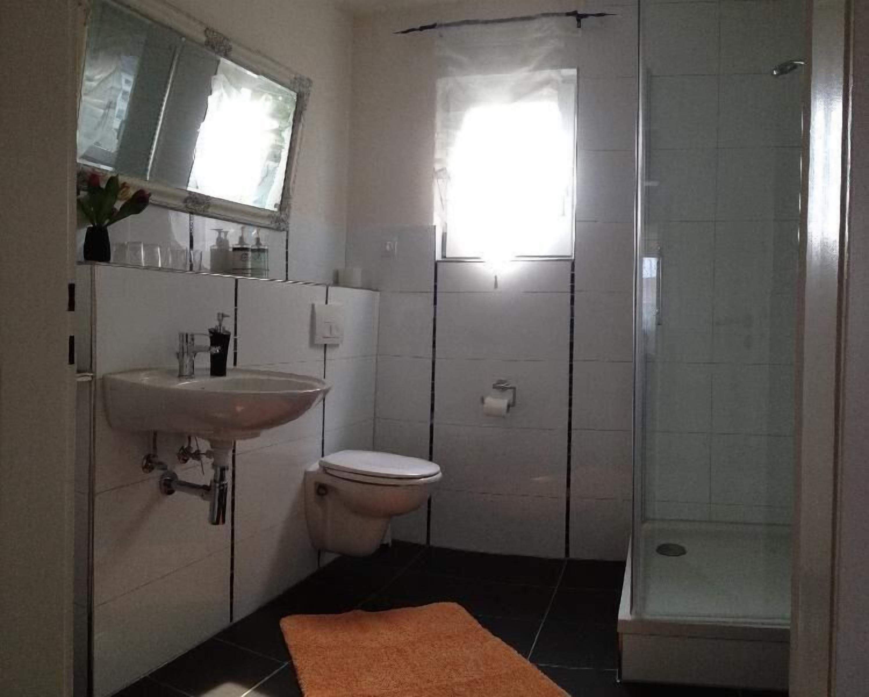 Apartment | Bathroom