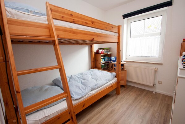 Apartment | 2 Schlafzimmer, Babybetten, kostenloses Internet per Kabel