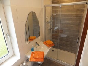 Apartment | Badezimmer