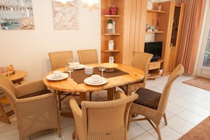 Apartment | Dapur peribadi | Peti sejuk, ketuhar gelombang mikro, dapur, mesin basuh pinggan mangkuk