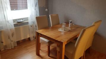 Apartment (Ferienwohnung Becker in Werdum) | Exterior