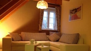 Unclassified image, 2 of 8, button - Ferienwohnung Strandstr. OG (Nieblum)