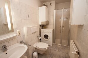 Apartment | Badezimmer