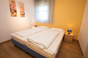 Apartment | 2 Schlafzimmer, Babybetten, kostenloses WLAN