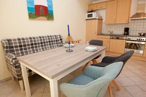 Apartment | Eigene Küche | Kühlschrank, Mikrowelle, Herdplatte, Geschirrspüler