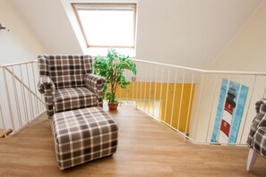 Apartment | Wohnzimmer | Fernseher