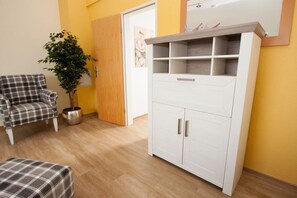 Apartment | 2 Schlafzimmer, Babybetten, kostenloses WLAN