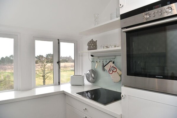 Apartment (Haus Fahnert) | Eigene Küche | Kühlschrank