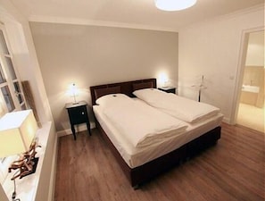 Apartment (Strandjuwel im Oceanhouse) | 3 Schlafzimmer, Reisekinderbett, Bettwäsche
