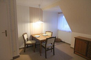 Leilighet | Eget kjøkken | Kjøleskap, mikrobølgeovn, kokeplater og kaffetrakter/tekoker