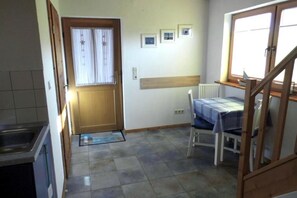 Apartment (Ferienwohnung Schlei Ostsee) | Eigene Küche | Kühlschrank