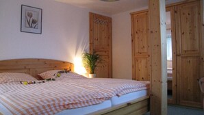 Apartment - Ferienwohnung 1 (Hermsdorf-Erzgebirge)