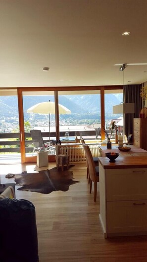 Apartment (Almsternchen 1) | Wohnzimmer | Flachbildfernseher