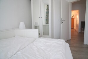 Apartment | 2 Schlafzimmer, Babybetten, kostenloses Internet per Kabel