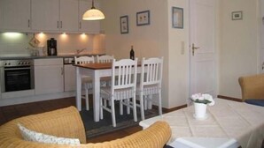 Apartment | Private kitchen - Pastoratshof - Hausteil 4 (Wrixum)