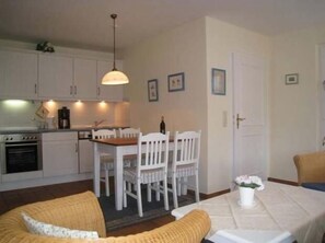 Apartment | Eigene Küche | Herdplatte, Geschirrspüler