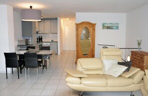 Huoneisto (NTBM36002) | Olohuone | Televisio