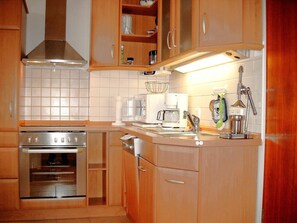 Apartment | Eigene Küche | Kühlschrank, Mikrowelle, Herdplatte, Geschirrspüler