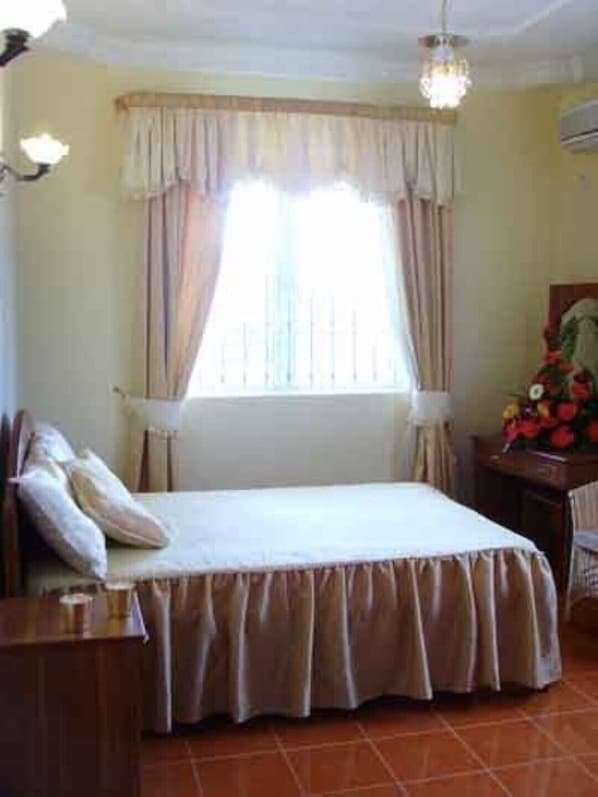 1 chambre, fer et planche Ă repasser, accĂšs au Wi-Fi (inclus)