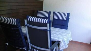 Apartment (Appartement 113) | Balcony