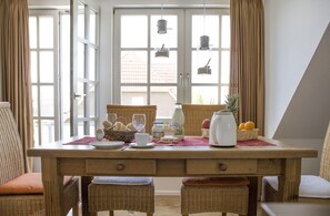 Apartment (OG-Wohnung Haus Amrumbank ) | Eigene Küche