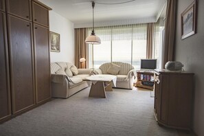 Apartment | Wohnzimmer | Fernseher