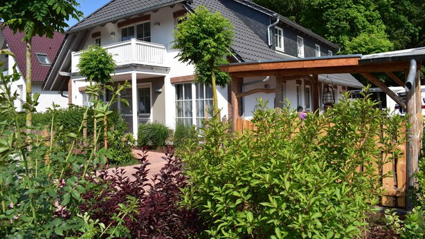 Unclassified image, 1 of 1, button - Ferienhaus Sommerromanze Wohnung Ostseeperle (Ostseebad Baabe)