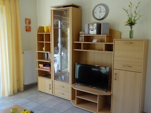 Apartment (Reihenendhaus in Carolinensiel für 4) | 2 bedrooms, free WiFi - Reihenendhaus in Carolinensiel für 4 Personen und ein Kleinkind 50103 (Wittmund)