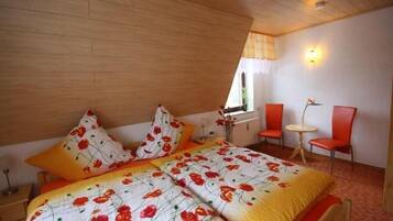 Apartment | 2 Schlafzimmer, Babybetten, kostenloses WLAN