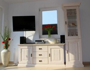 Huis | 2 slaapkamers, babybedden, gratis kabelinternet