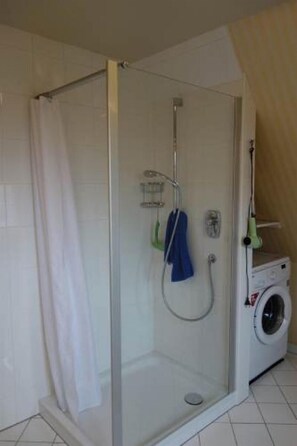 Apartment | Bathroom - Reethus WE 4 Seeschwalbe (Borgsum)
