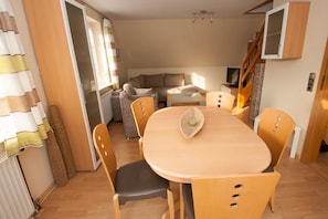 Apartment | Eigene Küche | Kühlschrank, Mikrowelle, Herdplatte, Geschirrspüler
