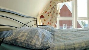 House | 2 bedrooms, WiFi (free) - Wave (Groemitz)