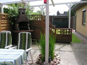 Apartment | Balcony - Ferienwohnung "kleiner Leuchtturm" (Osteel)