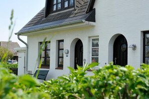 Apartment | Exterior