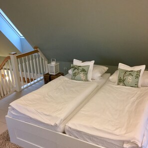 1 bedroom - Ferienwohnung "pleissenhaus" (Altenburg)