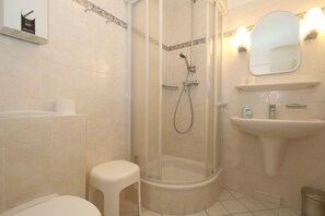 Apartment | Badezimmer
