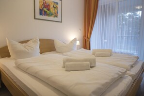 Apartment | 2 Schlafzimmer, Babybetten, kostenloses Internet per Kabel