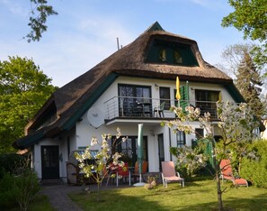 Huis (Eck - Reethaus "Sturmhaube") | Exterieur