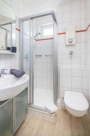 Apartment (Ferienwohnung 20) | Bathroom - Ferienwohnung 20 (Norderney)