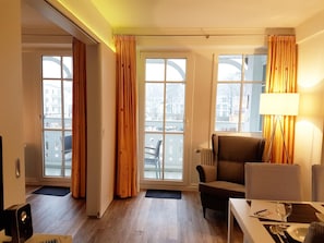 Apartment | Wohnzimmer | Fernseher