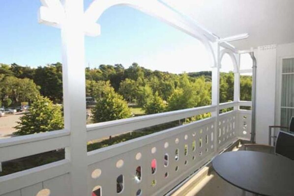Apartment | Balcony - Urlaub und Erholung mit Charme und Stil auf Rügen (Sellin)