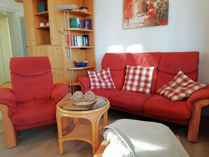 Apartment | Living room | TV