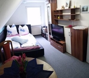 3 عدّة غرف نوم وإنترنت سلكي مجاني